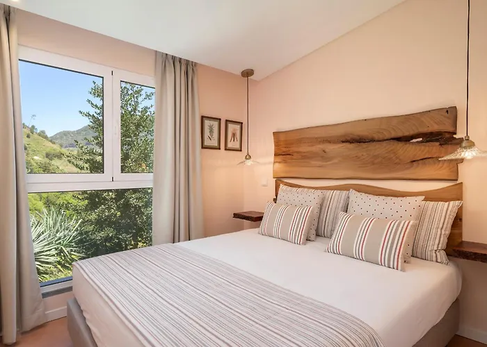 Casas Do Lanco By An Island Feriehus