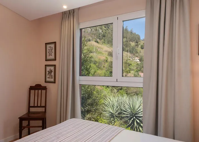 Casas Do Lanco By An Island *