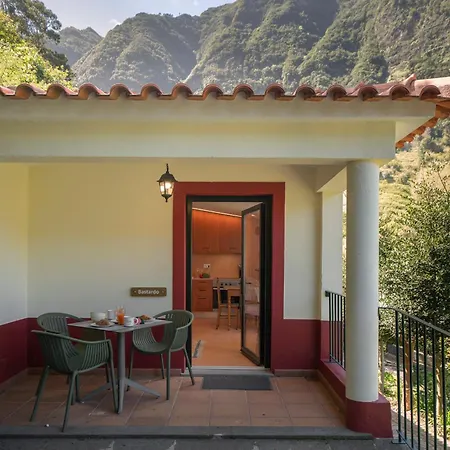 بيت للعطل Casas Do Lanco By An Island *